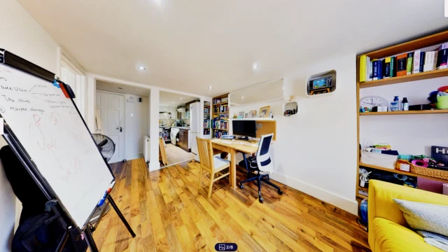 LH-North Gower Street