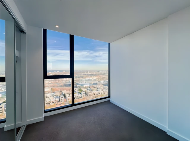 915 Collins Street 2