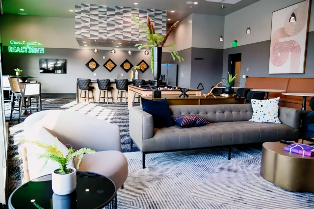SevenO2 Main Apartments 3