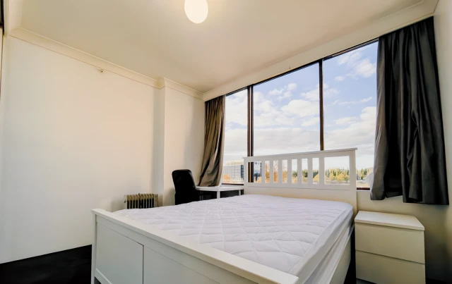 2 Marcus Clarke St 2