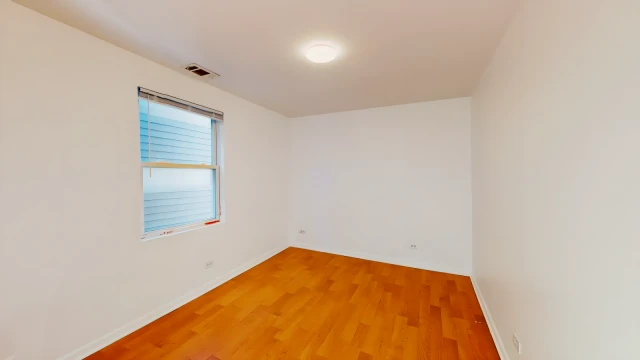 1841 North Mozart Street 3