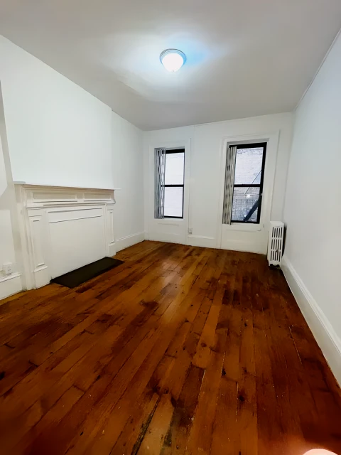 500 West 48th Street 1