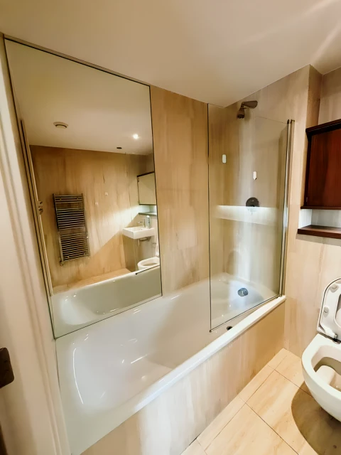 St. Pauls Square 27656# 3