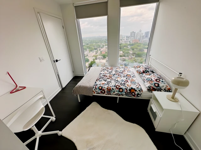 Pearson Housing -  Jarvis St & Gerrard St E 3