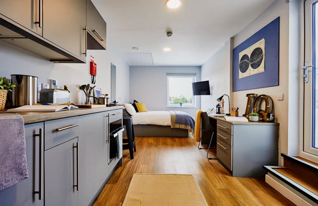 uhomes.com | Student Accommodation, Housing, Flats, Apartments for Rent