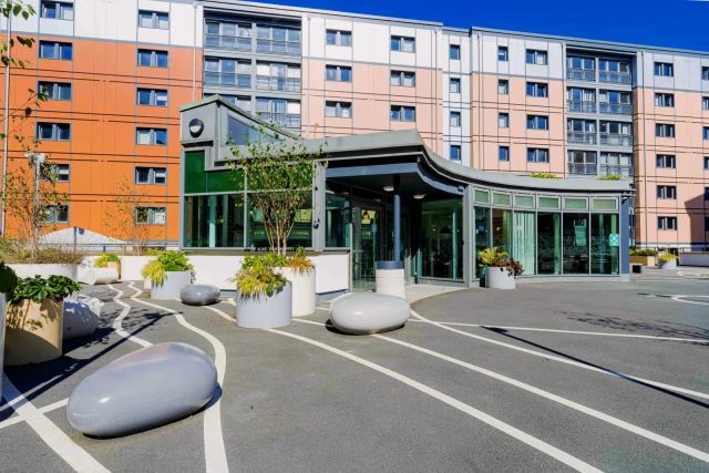iQ Kerria Apartments 3
