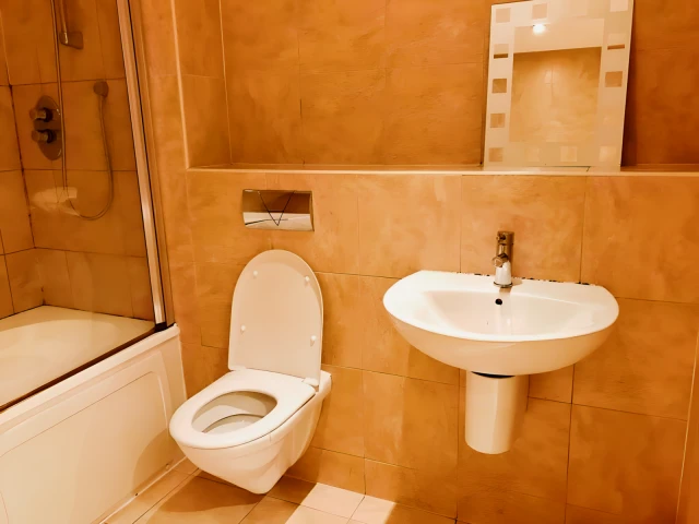 West Street 27893# 3