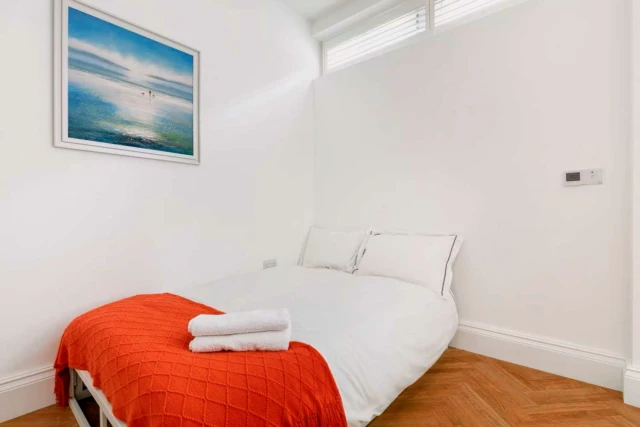 UM-Charming Mews - London student accommodation - 2 Bedroom 2 Bathroom