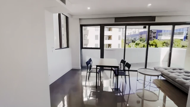 33 George Julius Ave 3