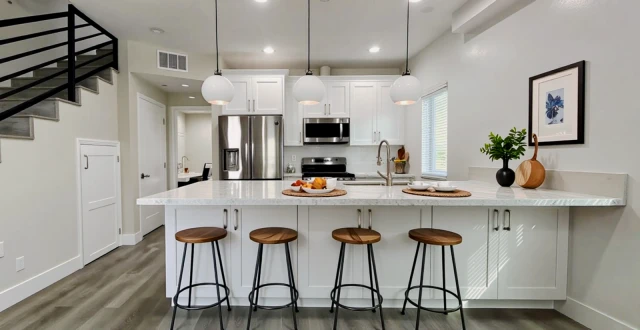 416 N La Fayette Park Pl