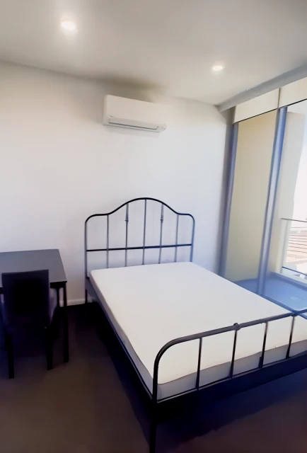 811 South Dowling St 2