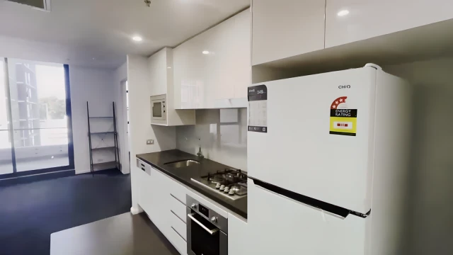 58 O'Dea Ave 3