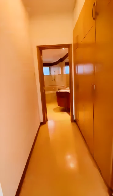 Gloucester Mansions 4