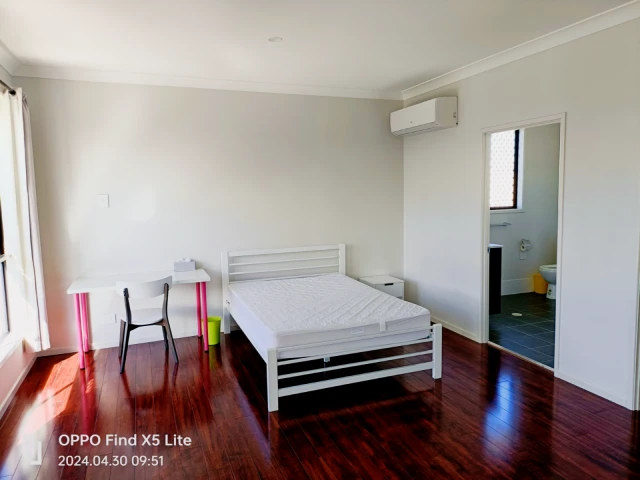 14 Macgroarty Street 3