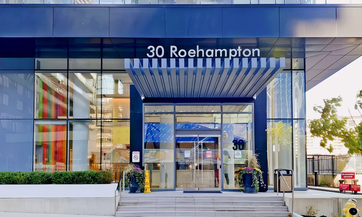 Minto 30 Roehampton 0