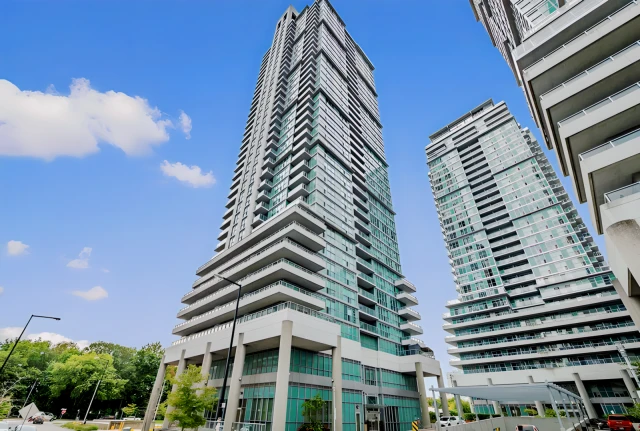 Encore at Equinox(50 Town Centre Court) 4