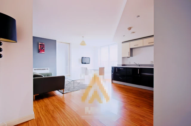 Entire Place·2B2B···Apartment 181,Latitude Birmingham, West Midlands, 4