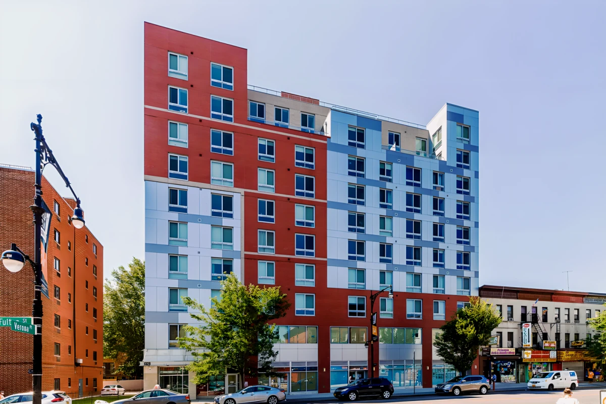 1320 Fulton 0