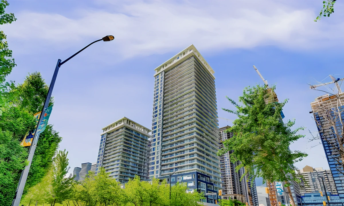 Limelight North Tower(360 Square One Dr & 370 Square One Dr) - Mississauga student accommodation
