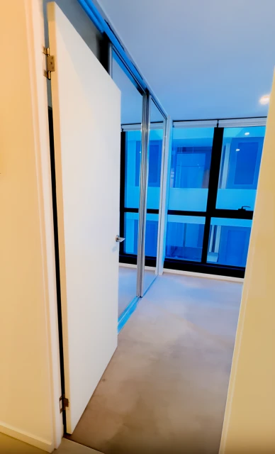 5 Sutherland Street 3