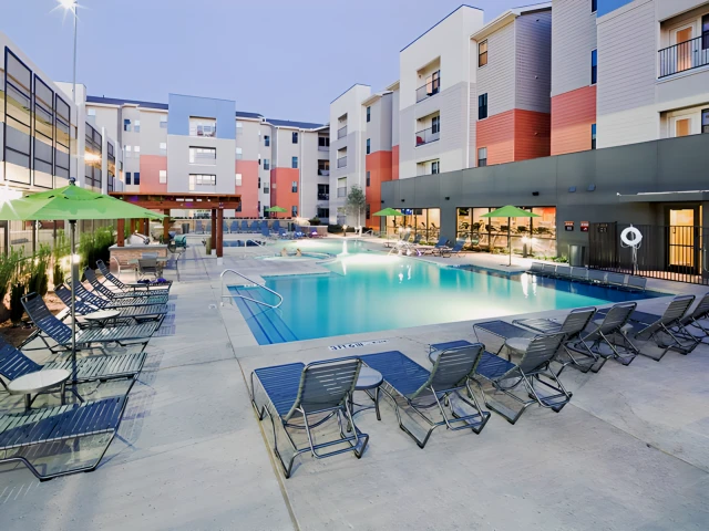 Campus Edge on UTA Boulevard 4