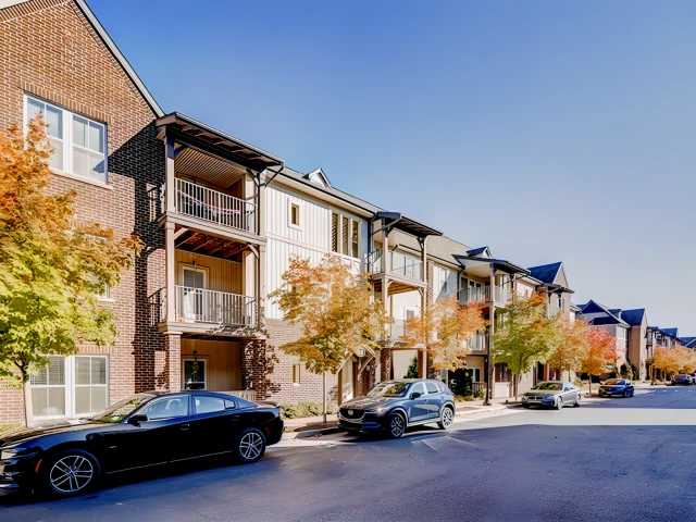 The Lodges of East Lansing 1