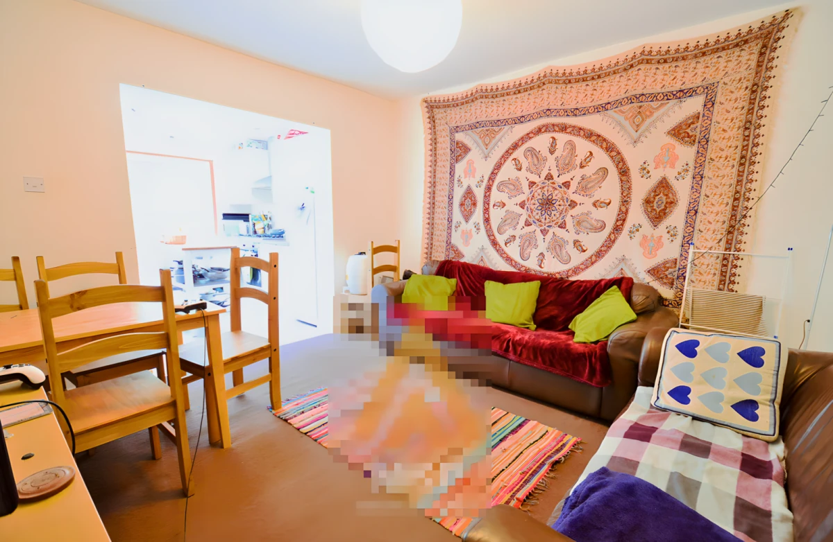 Entire Place·5B2B···70 Lodgehill Road, Selly Oak - Birmingham student accommodation