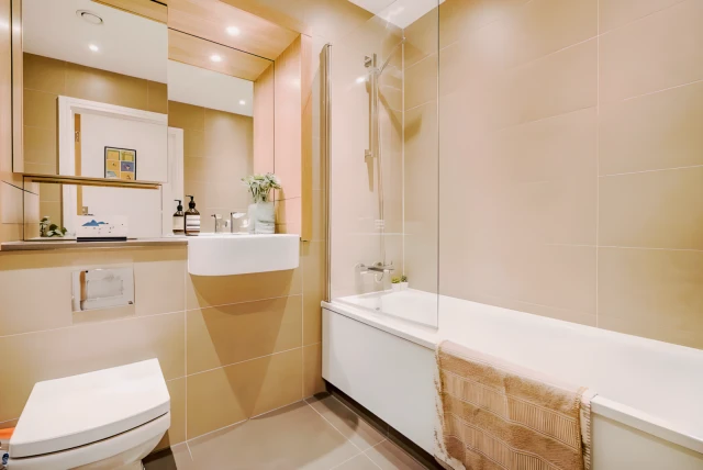 LH-Sovereign Tower 4