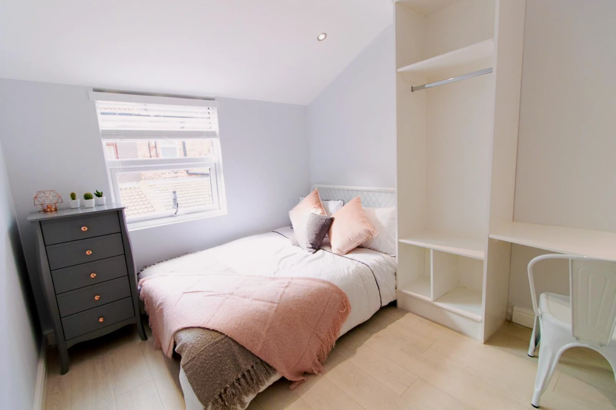 85 Halsbury Road - Liverpool student accommodation
