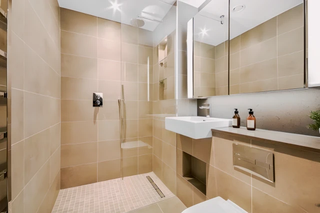 LH-Montrose Building 1