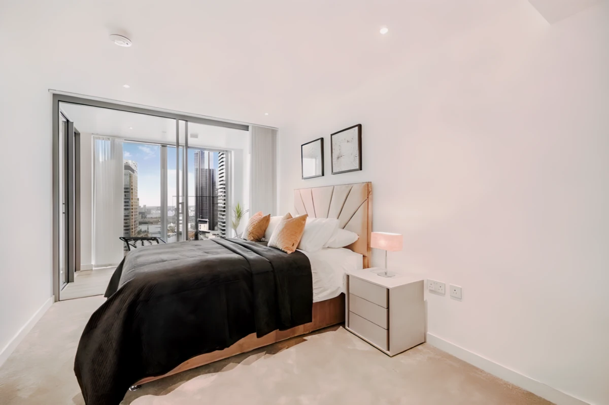 LH-Landmark Pinnacle 0