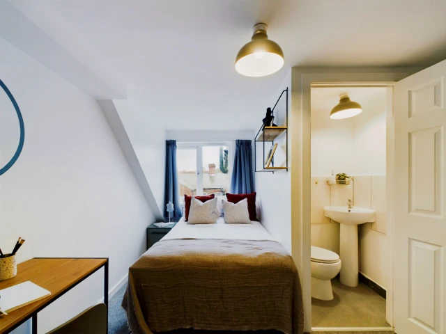 277 Great Western Street 1