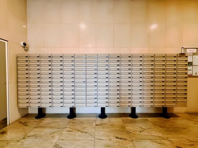 Week Street 29629# 2