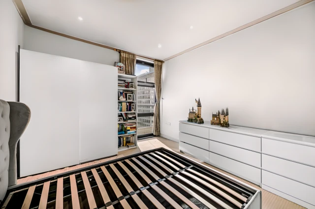 LH-Discovery Dock Apartment 3