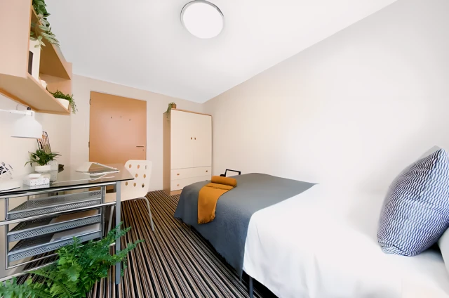 Grange Lane Apartments - Leicester student accommodation - 3 Bed Flat