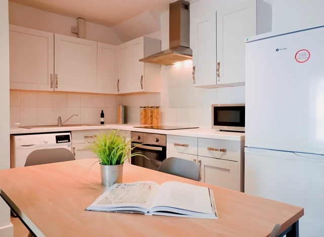 132 Uttoxeter New Road 1