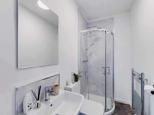 31 Gladstone Terrace 4