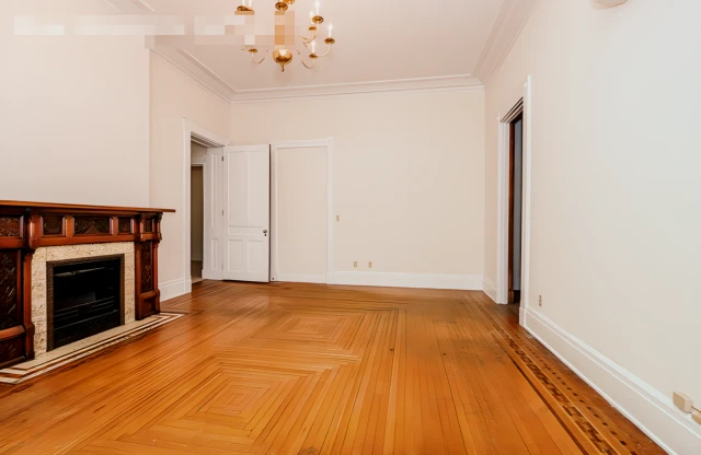 2365 Auburn Avenue 4