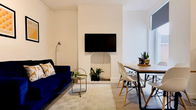 214 West Parade - ที่พักนักศึกษาในลินคอล์น - 6 Bedroom House