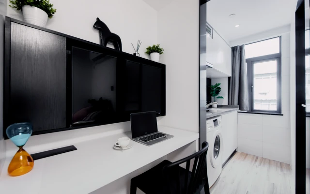 Xiameilin Subway Station Store - CJIA Apartment 3