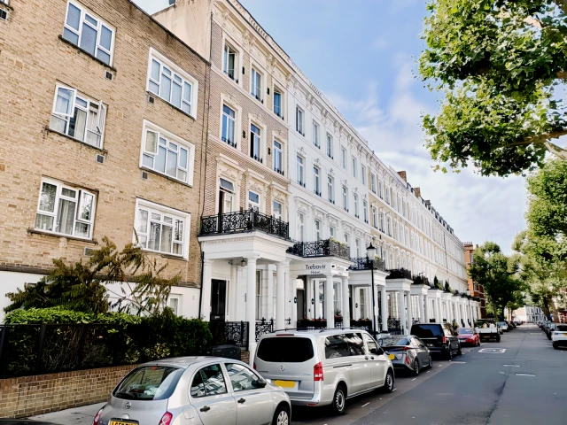 Trebovir Road 29960# 1