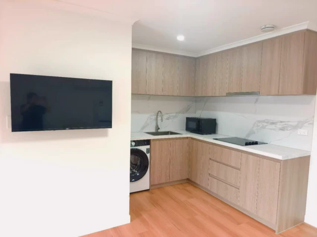 28 Tanglewood St 1