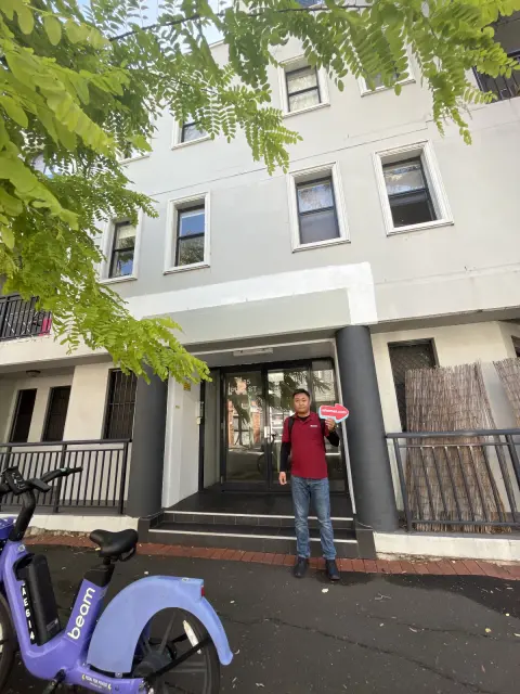1-35 Pine Street 3