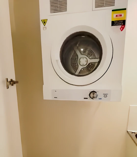 1 Gloucester Ave Burwood 4