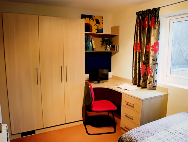 Duncan Smith House 3