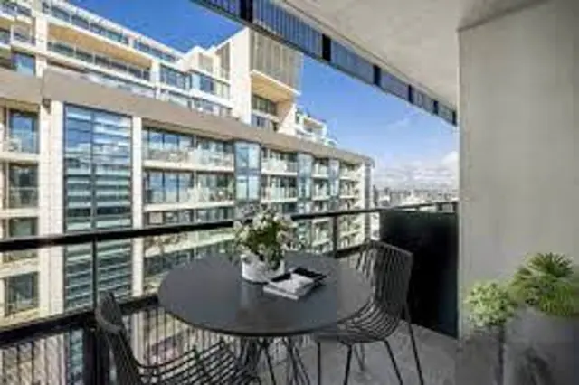 243 Franklin Street, Melbourne 3