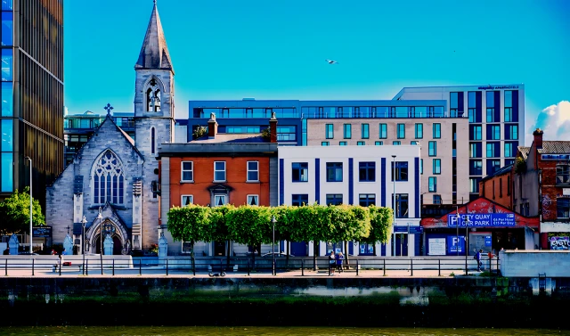 Dublin, City Quay 2