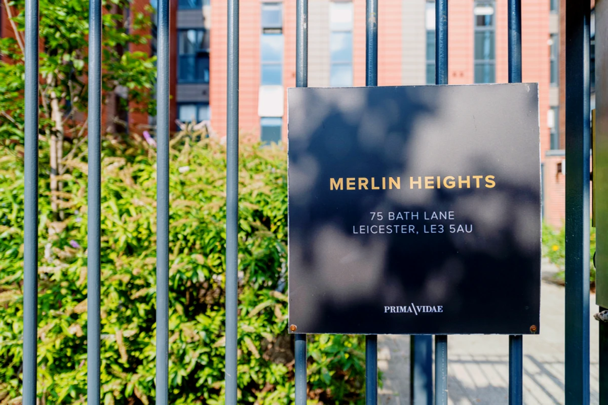 Merlin Heights 0