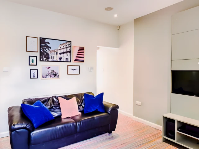 86 Beresford Street 3