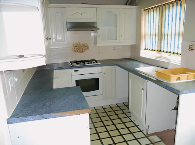 24 Morley Road LA1 1